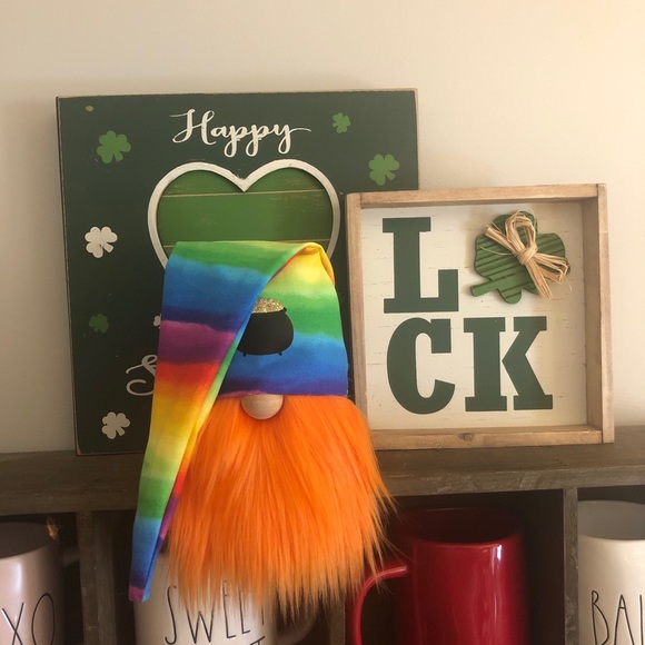 Handcrafted St. Patrick’s Day gnomes - Picture 2 of 6